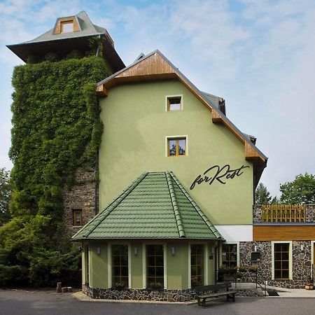 ForRest hotel Chomutov Eksteriør bilde
